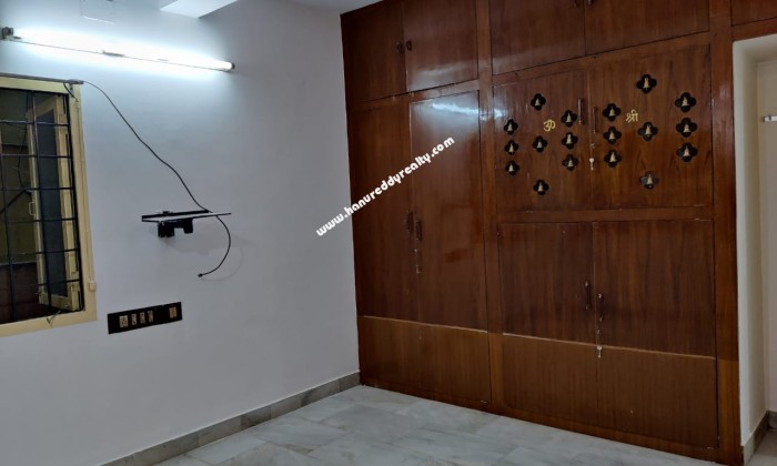 2 BHK Flat for Sale in West Mambalam